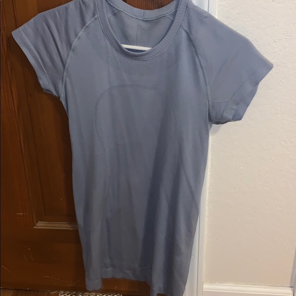 Lululemon Swiftly tech short sleeve shirt